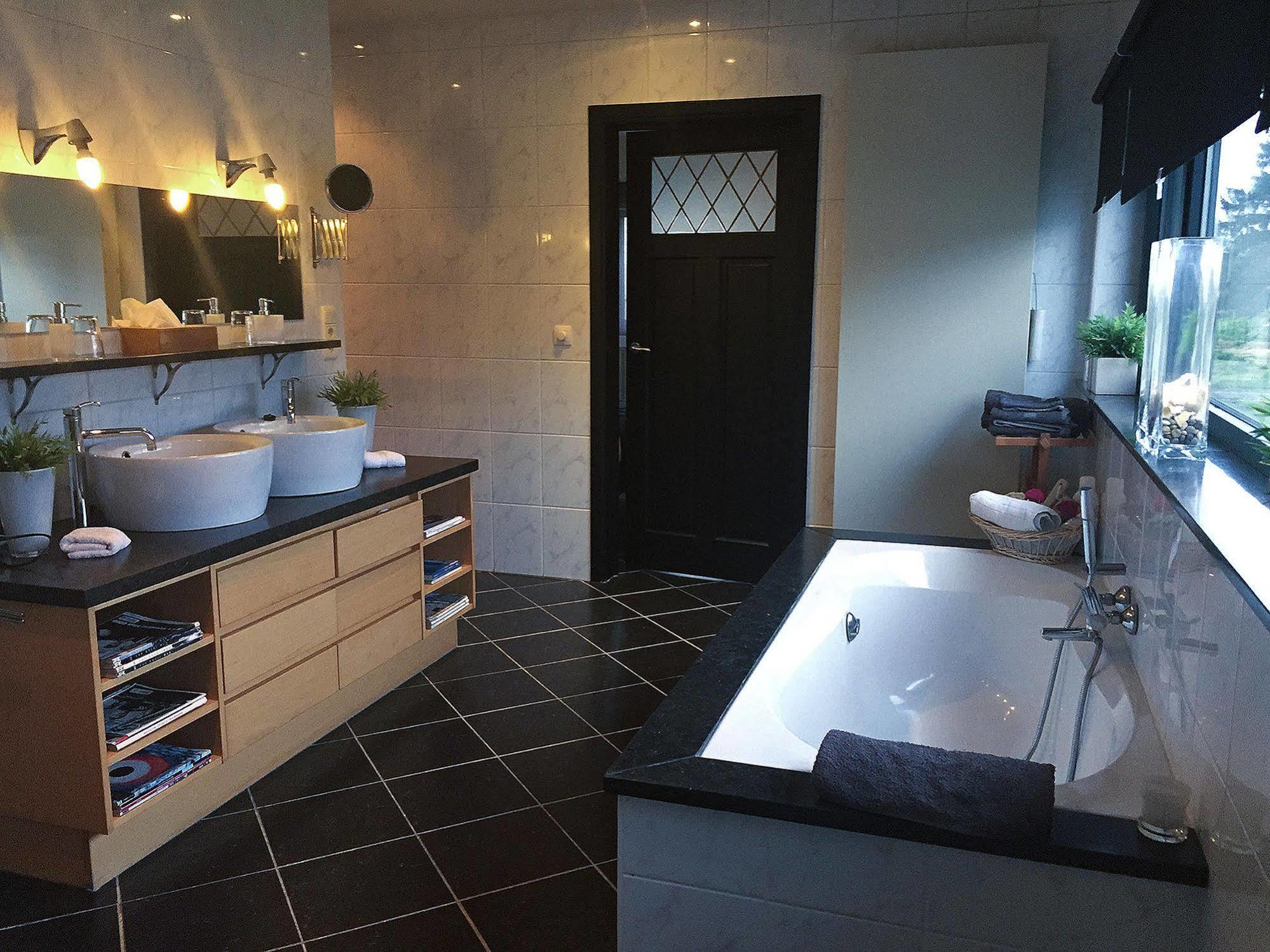 B&B Montenakerhof Riemst Kültér fotó